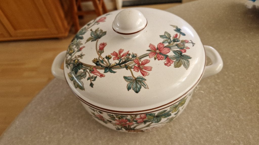 vintage dekschaal met bloem decoratie, Ophalen of Verzenden