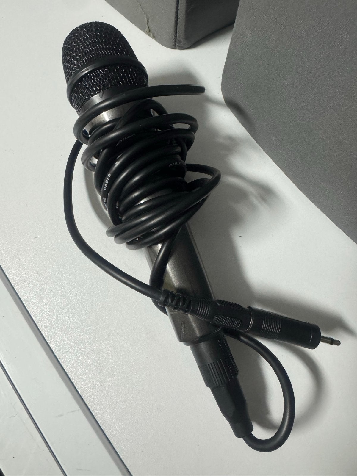 Zangmicrofoon met kabel en adapter, Muziek en Instrumenten, Ophalen, Gebruikt, Zangmicrofoon