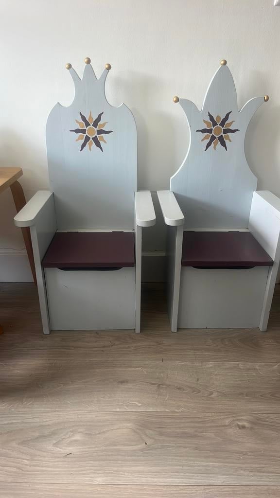 Kinderkamer, Kinderen en Baby's, Kinderkamer | Tafels en Stoelen, Zo goed als nieuw, Stoel(en), Ophalen of Verzenden