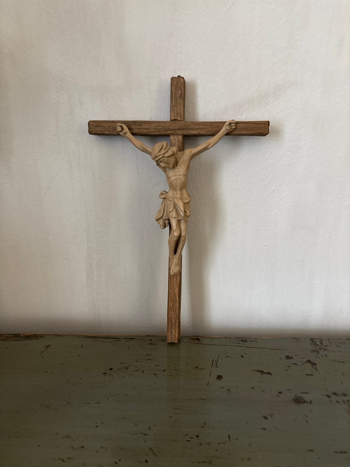Houten Kruisbeeld met Corpus - Handgesneden, Antiek en Kunst, Ophalen