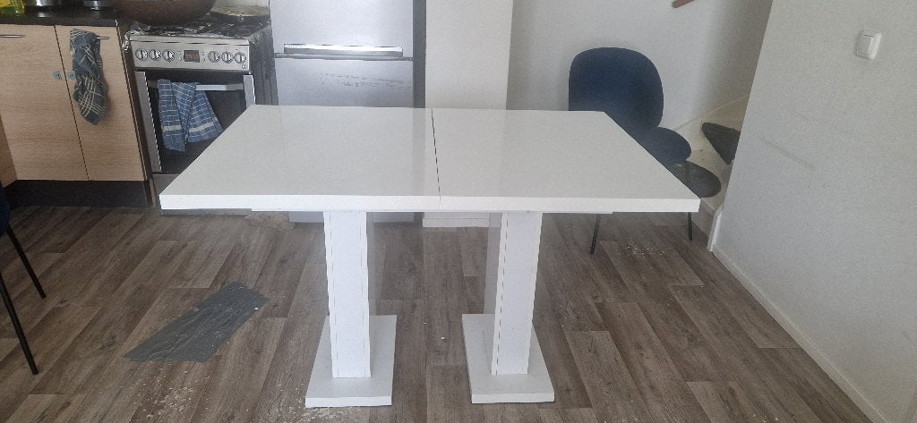 Eettafel hoogglans wit + 4 eetstoelen, Ophalen, Gebruikt, 50 tot 100 cm, 100 tot 150 cm