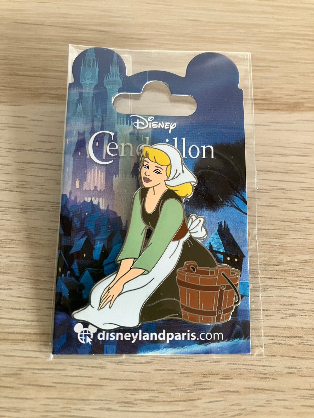 Disneyland Paris - Cinderella in Rags pin, Ophalen of Verzenden, Assepoester of Belle, Nieuw