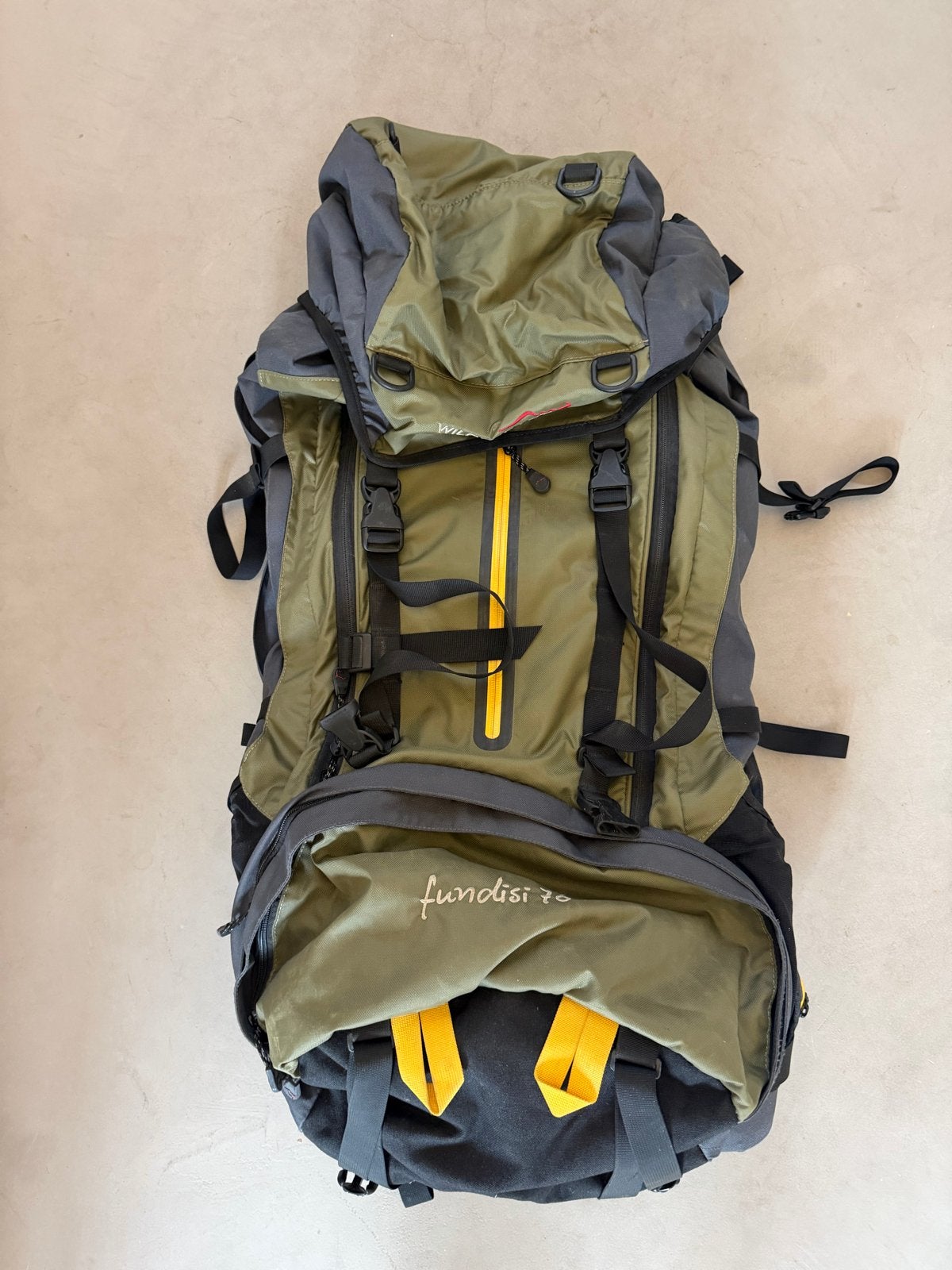 Fundisi 70 liter backpack - Ideaal voor lange reizen, Ophalen of Verzenden, Gebruikt