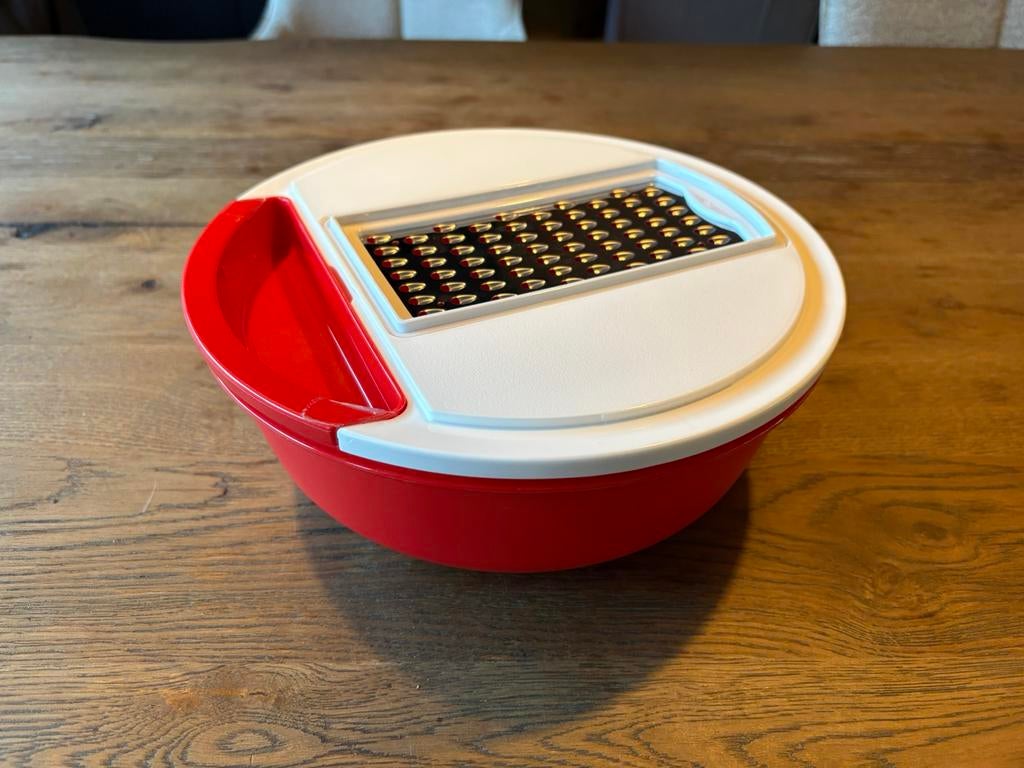 Tupperware rasp en vergiet in één, Huis en Inrichting, Keuken | Tupperware, Ophalen of Verzenden, Zo goed als nieuw, Overige typen