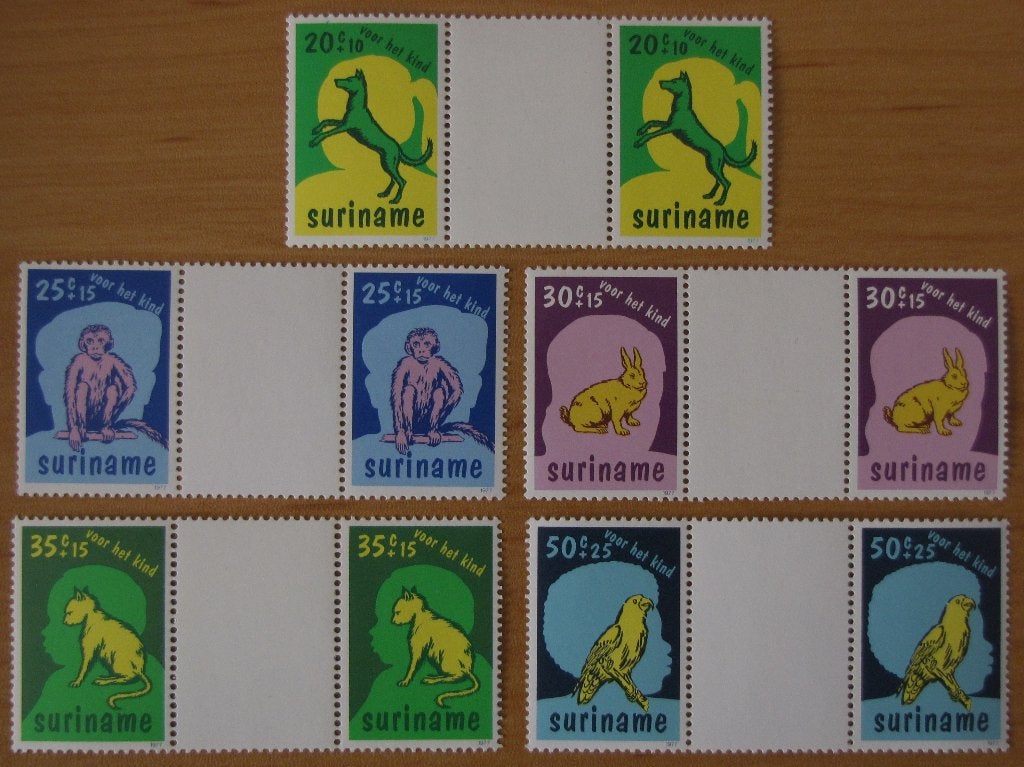 Rep-Suriname 102-106 brugparen met witte tussenstrook., Postzegels en Munten, Verzenden, Postfris