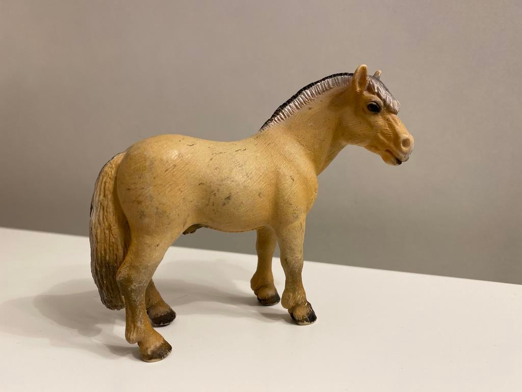 Schleich Fjord ~ 13250, Ophalen of Verzenden, Gebruikt, Paard, Beeldje of Figuurtje