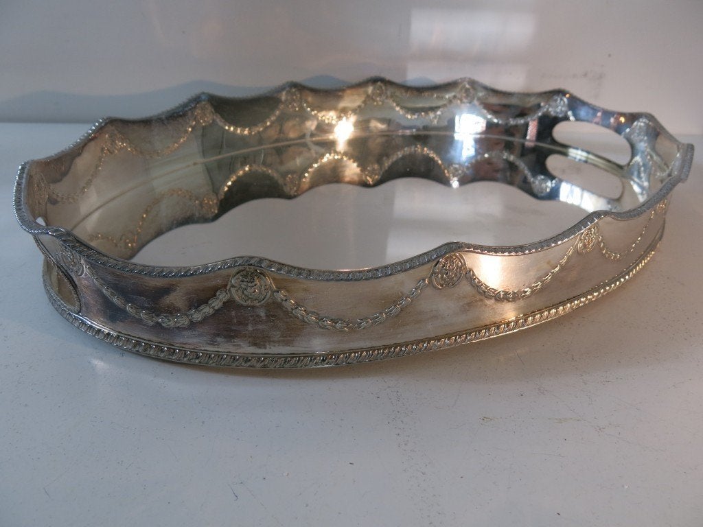Verzilverd Serveerblad met Galerijrand (Edwardiaans)  , Antiek en Kunst, Ophalen of Verzenden