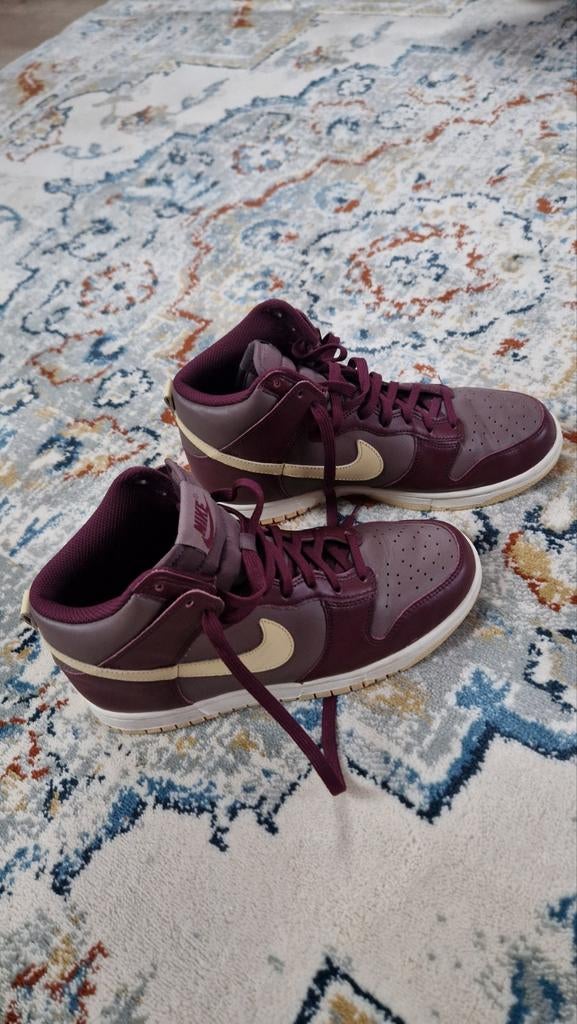 Nike dunks, Overige kleuren, Nike, Ophalen of Verzenden, Sneakers of Gympen