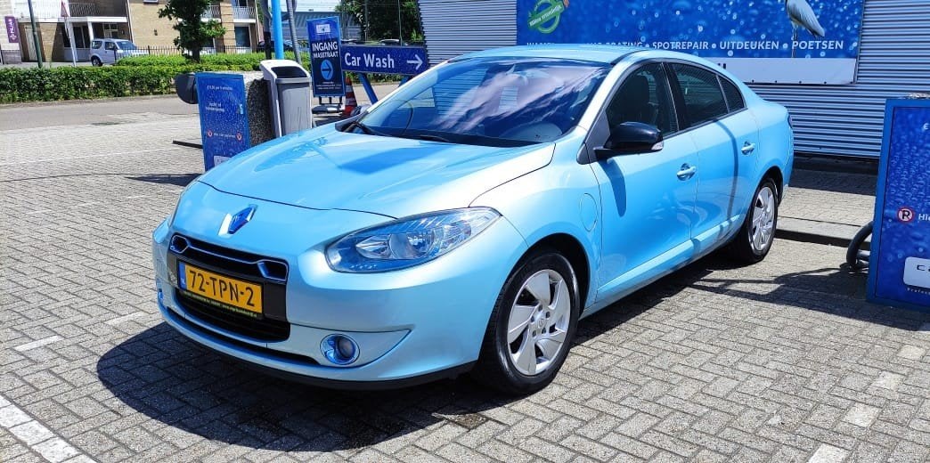 Renault Fluence Z.e. 2012 Blauw, Auto's, Renault, Voorwielaandrijving, 68 pk, Origineel Nederlands, Handgeschakeld