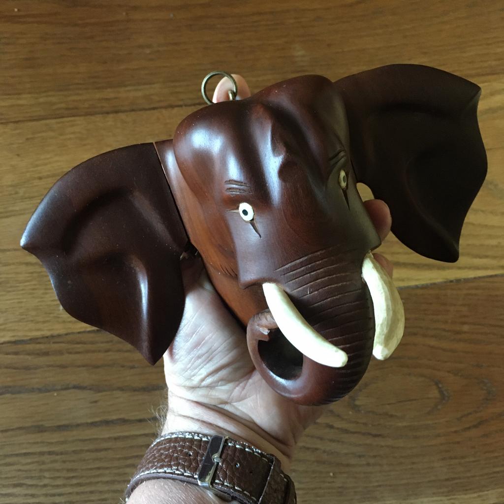 Vintage ebben houten olifant wandmontage (ophalen), Ophalen