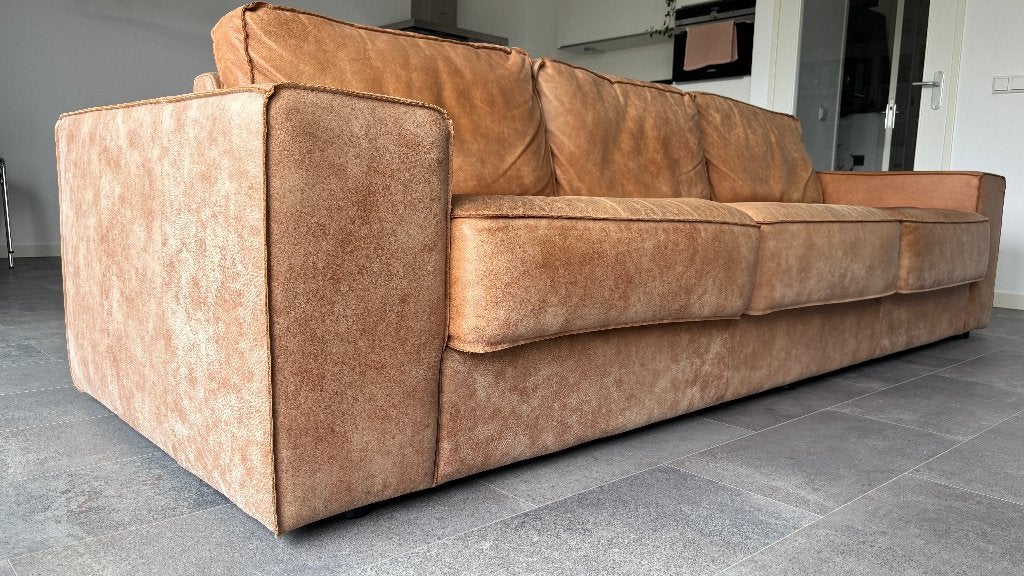 Ruime cognackleurige leren Divani 4-zitsbank, Huis en Inrichting, Ophalen, 250 tot 300 cm, Gebruikt, Rechte bank