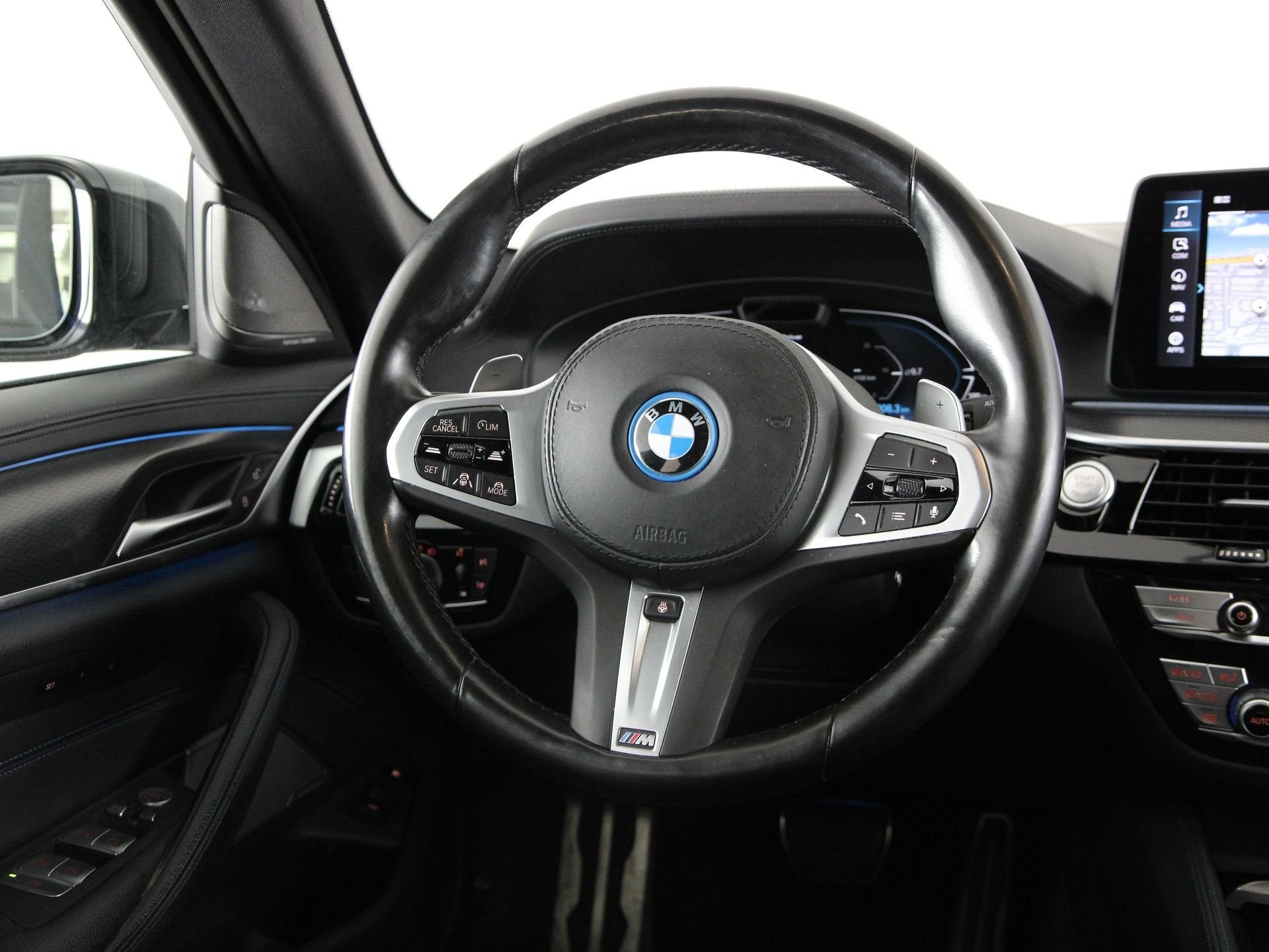 BMW 5 Serie 530e Touring xDrive M-Sport Pro (bj 2023), Auto's, Automaat, 1935 kg, Gebruikt, Euro 6