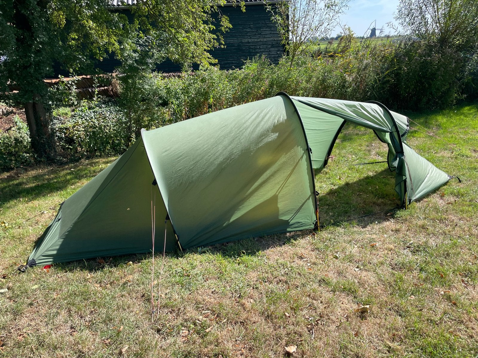 Hilleberg Nallo 2 GT, groen, Caravans en Kamperen, Tenten, Ophalen of Verzenden, Gebruikt, Tot en met 2