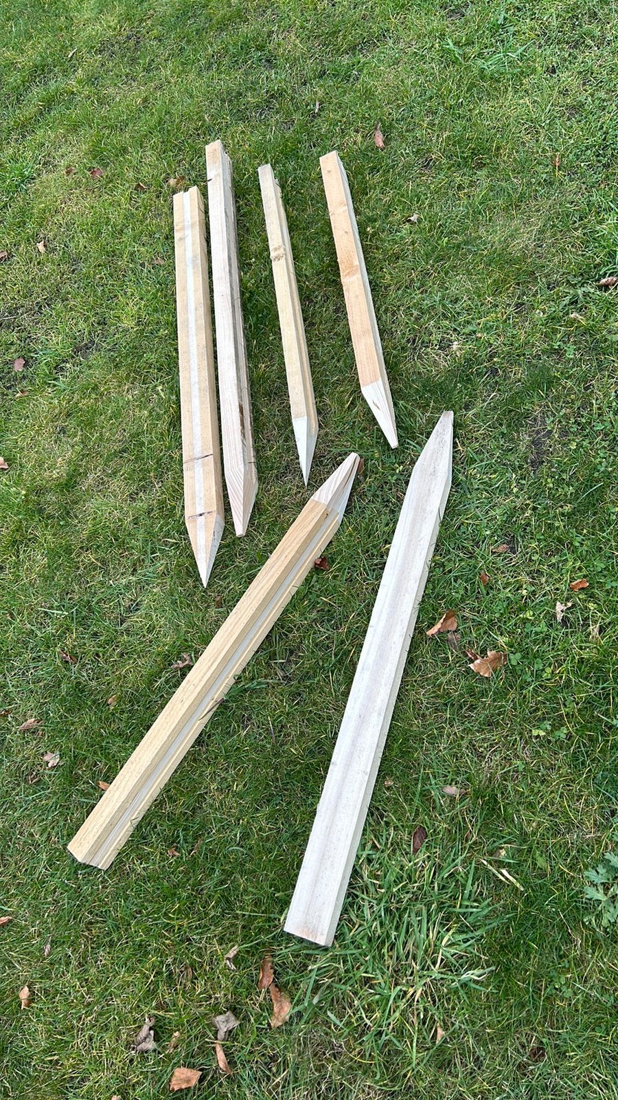 Piketpaaltjes. Piketpalen. Piketpaal., Doe-het-zelf en Verbouw, Hout en Planken, Ophalen, Zo goed als nieuw, Overige houtsoorten