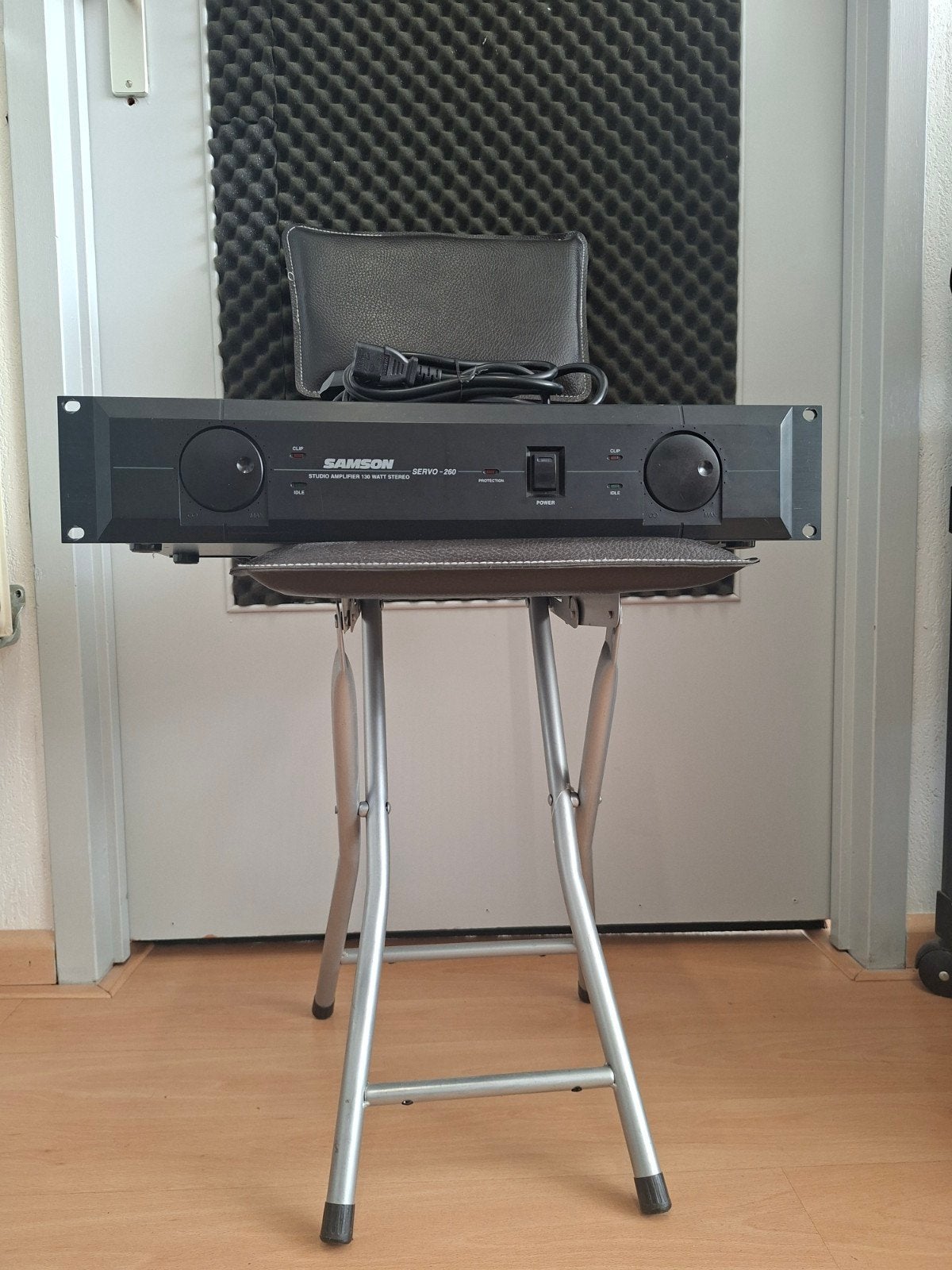 Samson Servo 200 Studio Versterker, Ophalen