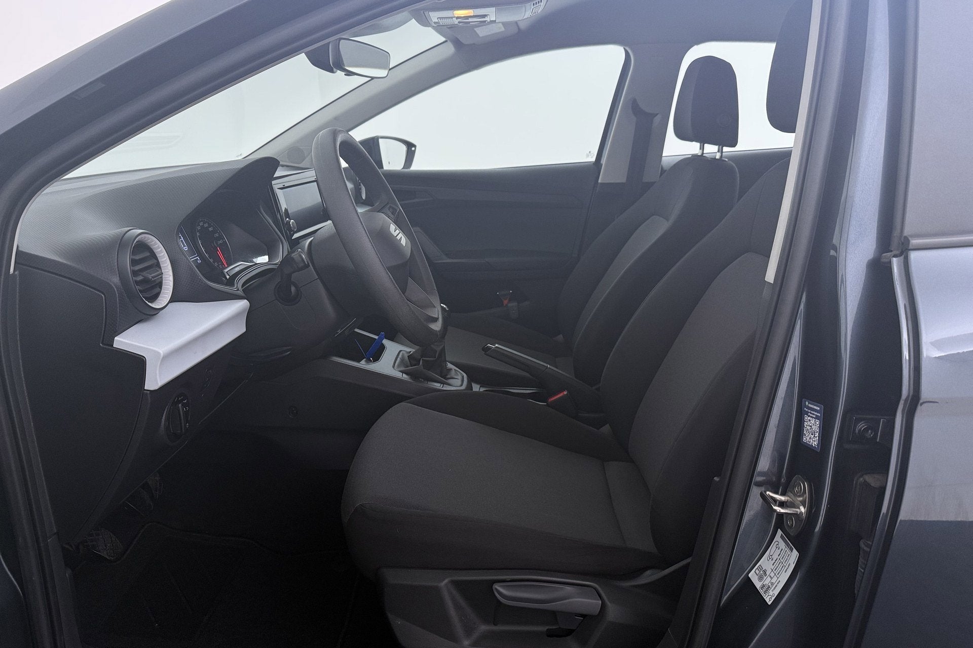 Seat Ibiza 1.0 MPI 80 pk Reference | Org NL | CarPlay | Crui, Voorwielaandrijving, Stof, LED verlichting, Ibiza