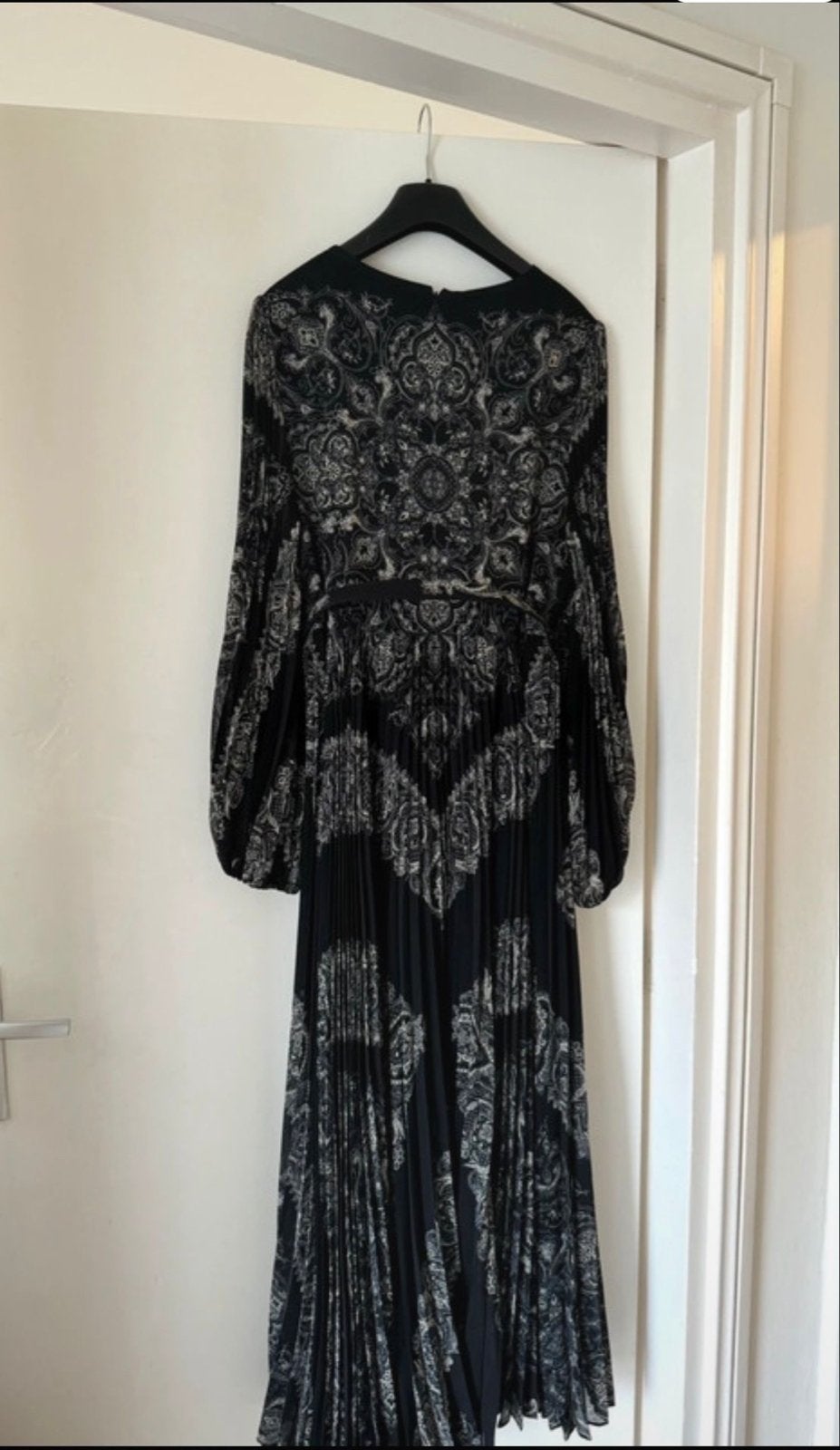 Zimmermann midi jurk met print en plooien, Kleding | Dames, Maat 38/40 (M), Zwart, Ophalen of Verzenden, Zo goed als nieuw