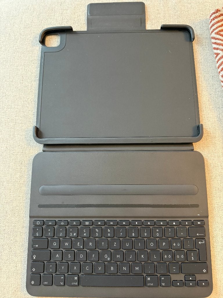 Logitech Slim Folio Pro Keyboard Case YR0070 Graphite, Ophalen of Verzenden, 11 inch, Bescherming voor- en achterkant, Logitech