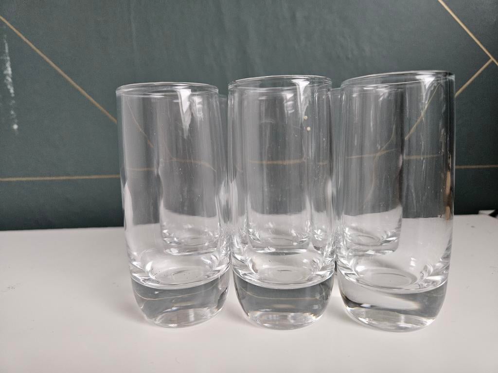 Set van 6 borrelglaasjes / shotglaasjes - 9cm hoog, Ophalen, Zo goed als nieuw, Glas