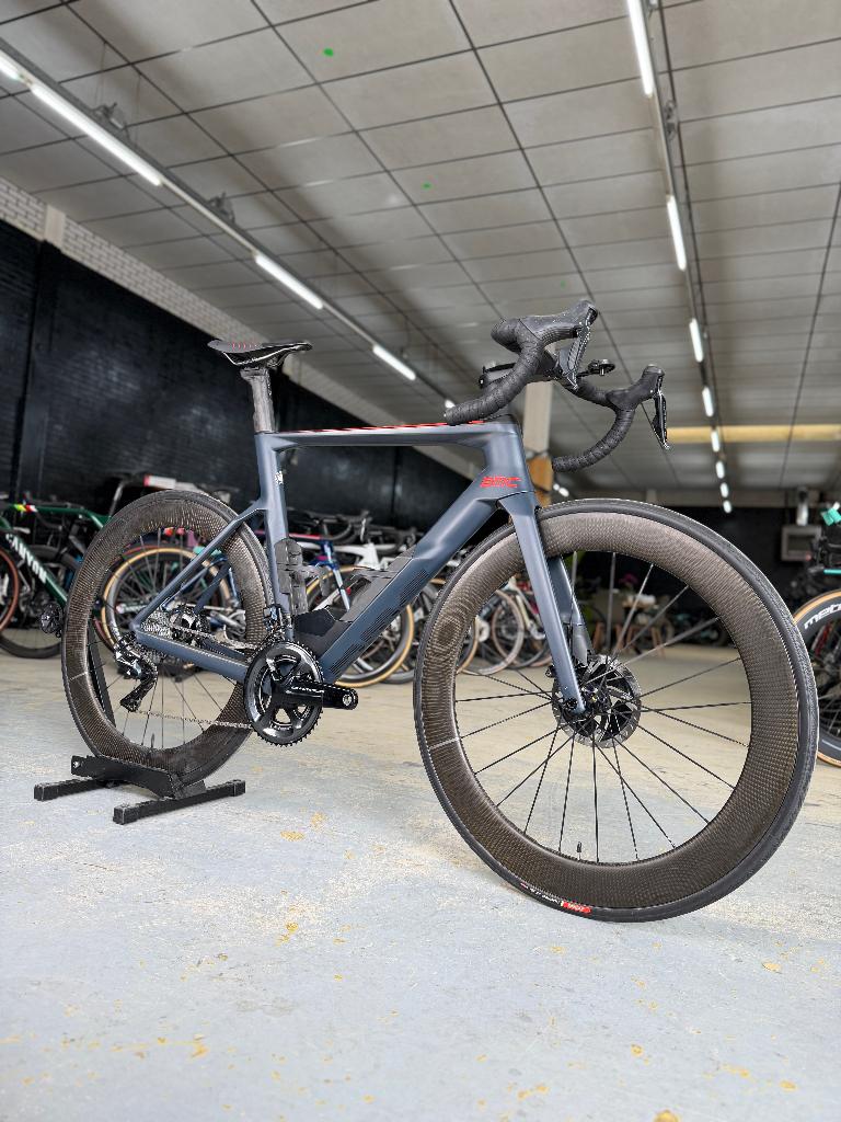 BMC TimeMachine Road 01 ONE Dura Ace Di2 Carbon Racefiets, Ophalen, Zo goed als nieuw, Overige typen