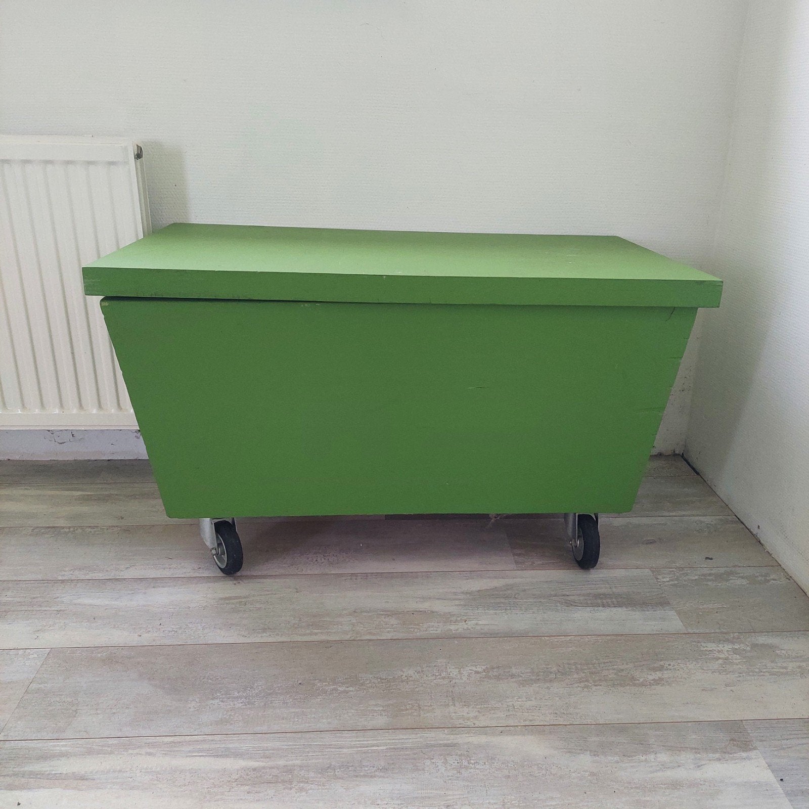 Groene kist opbergkist speelgoedkist op wieltjes, Ophalen, Gebruikt, 50 tot 100 cm, Minder dan 50 cm