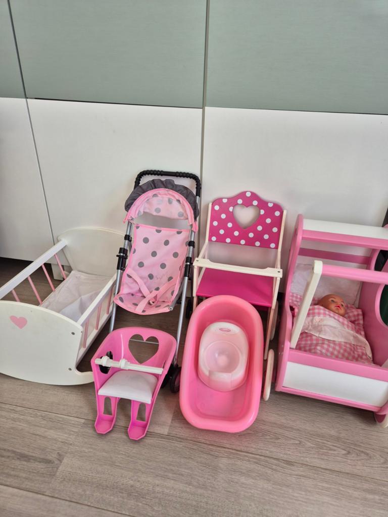 Complete poppenset, Kinderen en Baby's, Ophalen, Gebruikt, Toebehoren