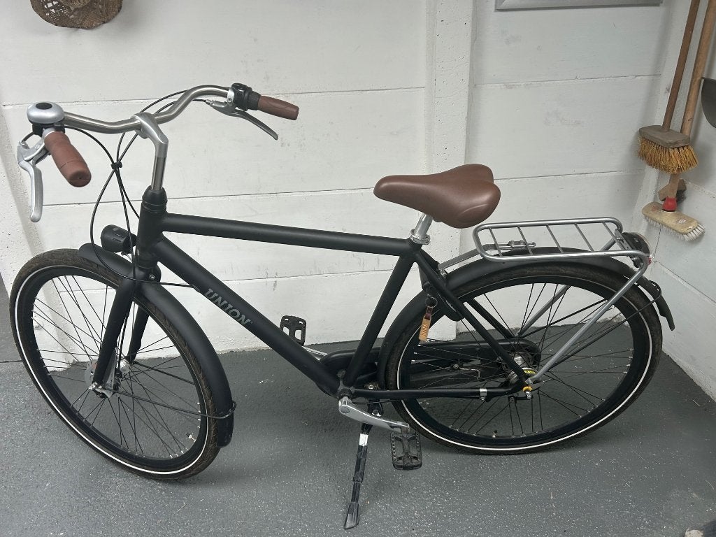 Union jongensfiets 28 inch – zwart – nette staat, Versnellingen, Zo goed als nieuw, 57 tot 61 cm, Schijfrem