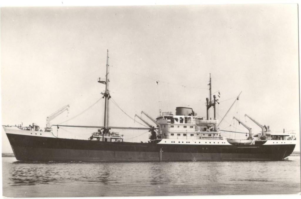 D549  Scheepvaart  KPM   ( Owner), Verzamelen, Scheepvaart, Verzenden, Zo goed als nieuw, Motorboot, Kaart, Foto of Prent