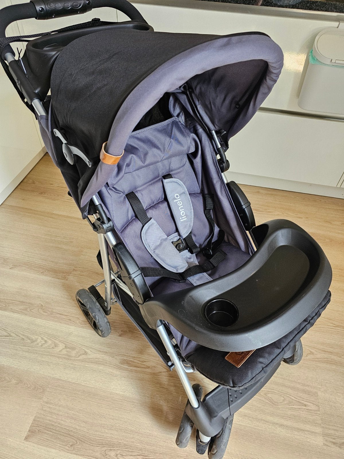 lionello Emma plus buggy, Ophalen, Zo goed als nieuw, Overige merken, Verstelbare rugleuning