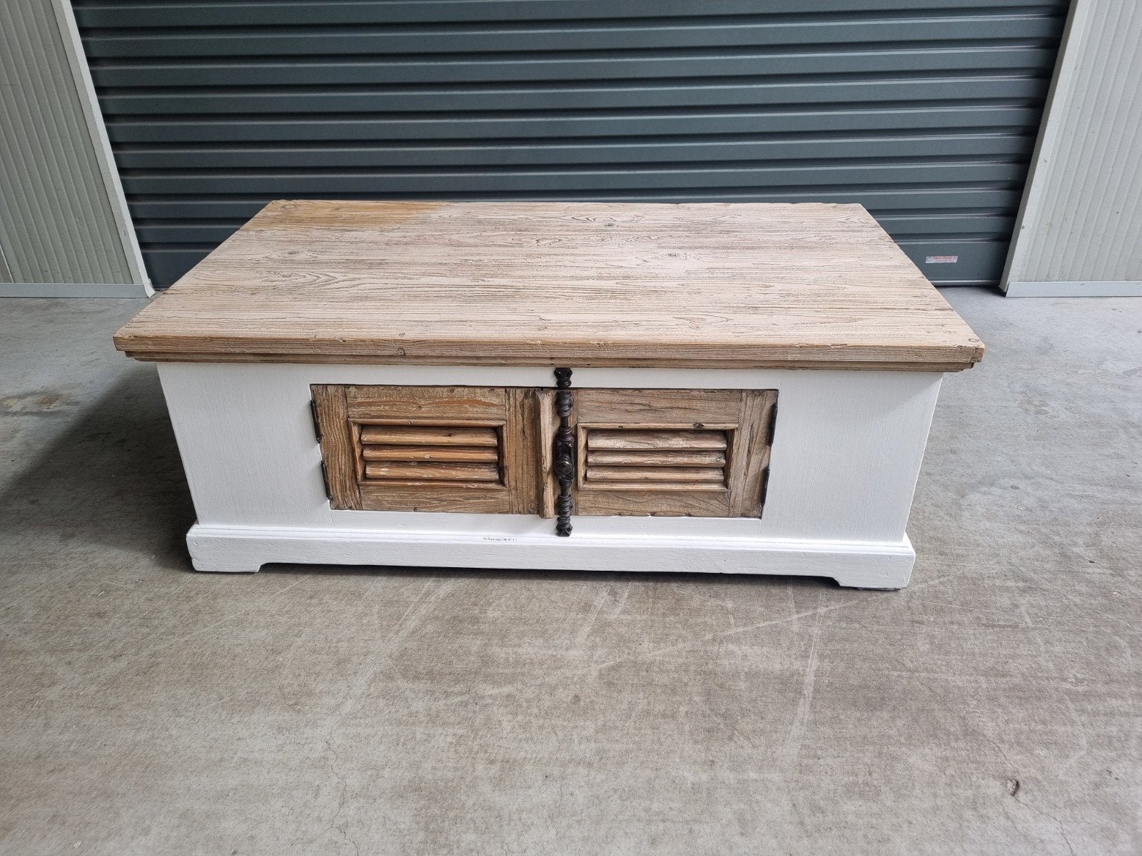 landelijke Brocante Salontafel Amanda € 299.-, Huis en Inrichting, Tafels | Salontafels, 100 tot 150 cm, Zo goed als nieuw, Rechthoekig