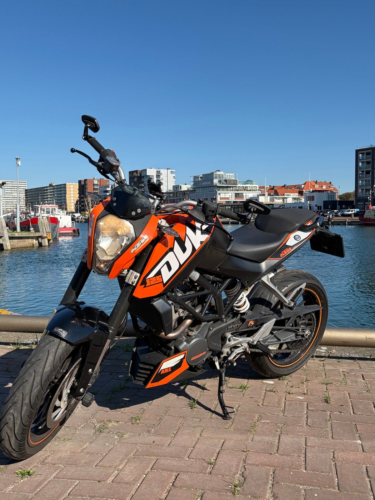 KTM Duke 125 - Perfect voor A1 rijbewijs!, Motoren, Occasion, Particulier, 11 kW of minder, ABS