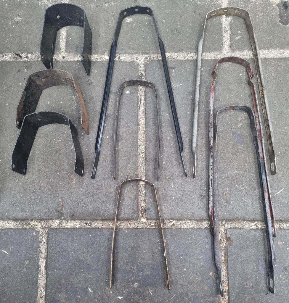 Tomos voorspatbordbeugels €7,50, Ophalen of Verzenden, Tomos, Tomos, Tomos