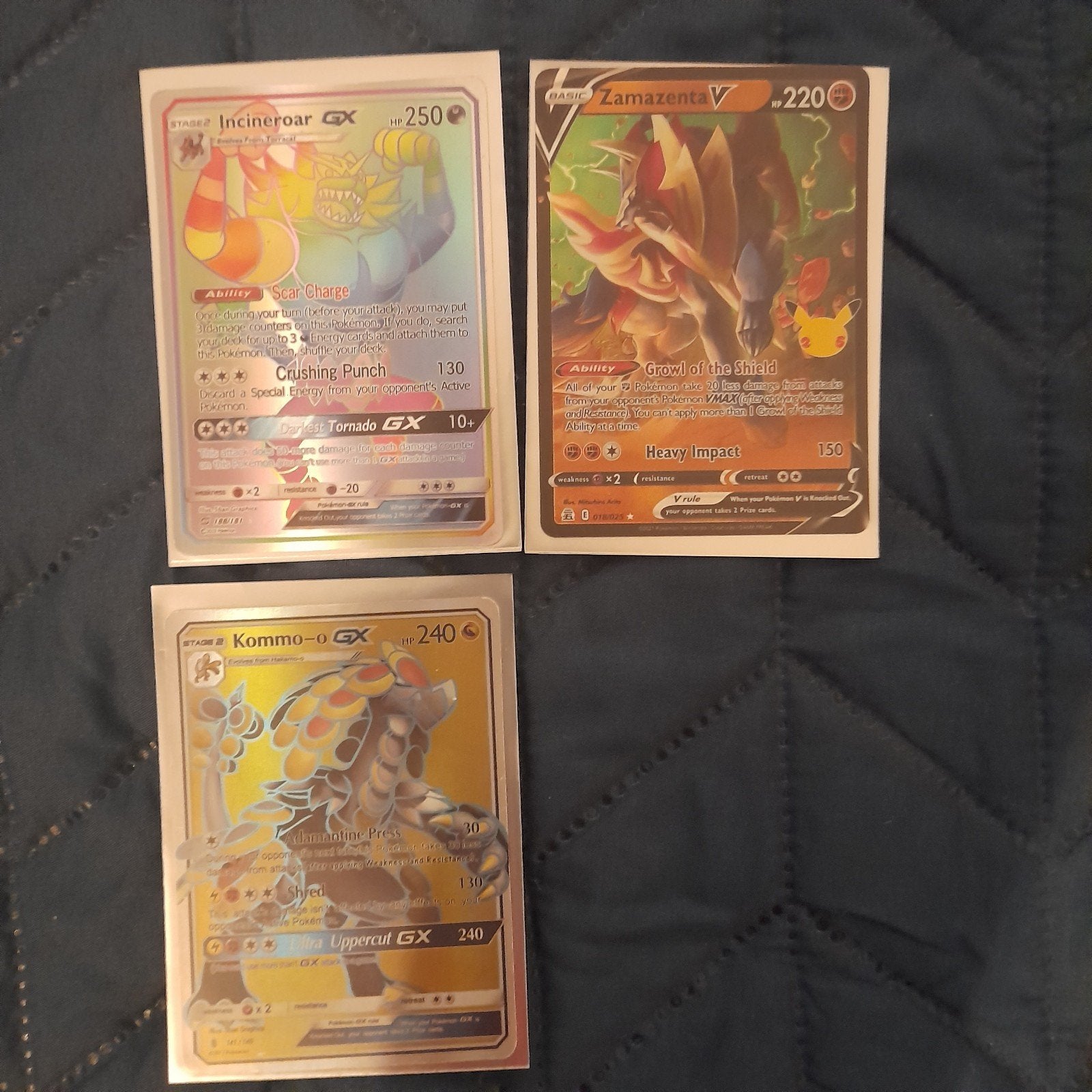 3 zeldzame Pokémon kaarten: Incineroar GX, Zamazenta V, Komm, Ophalen of Verzenden, Zo goed als nieuw, Meerdere kaarten, Foil