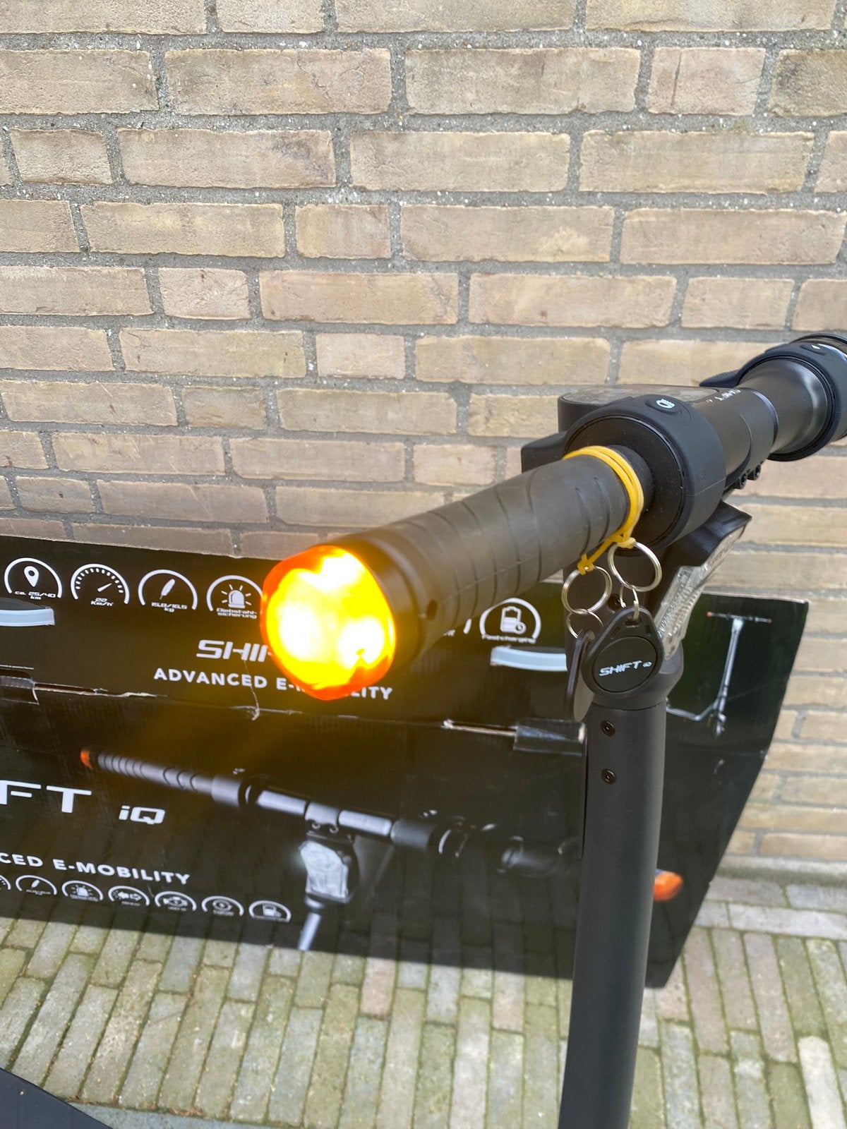 Foto 12 van Nieuwe elektrische step met knipperlichten
