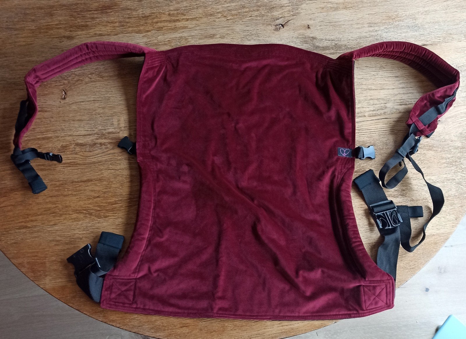 Schortdrager, full buckle, zacht suede wijn rode stof, Overige merken, Ophalen of Verzenden, Zo goed als nieuw, Rug