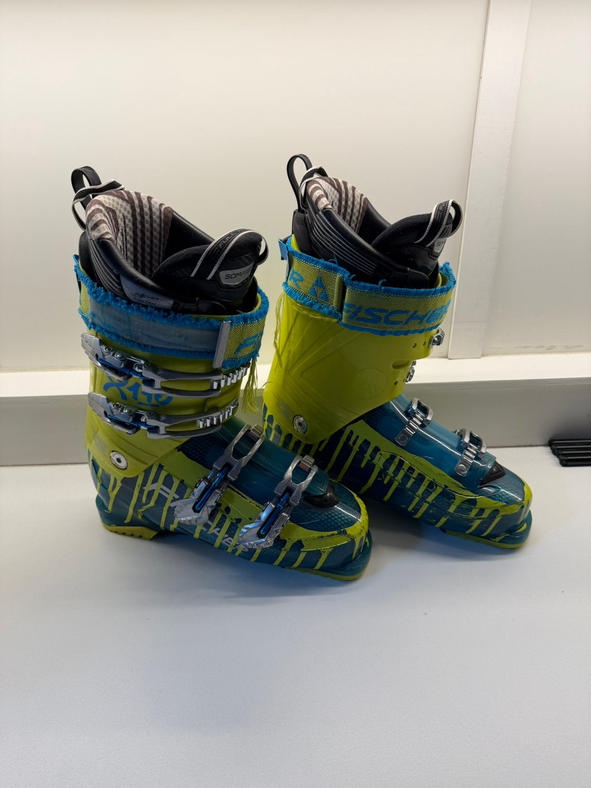 Fischer ski boots x110 size 28.5, Ophalen, 160 tot 180 cm, Schoenen, Skiën