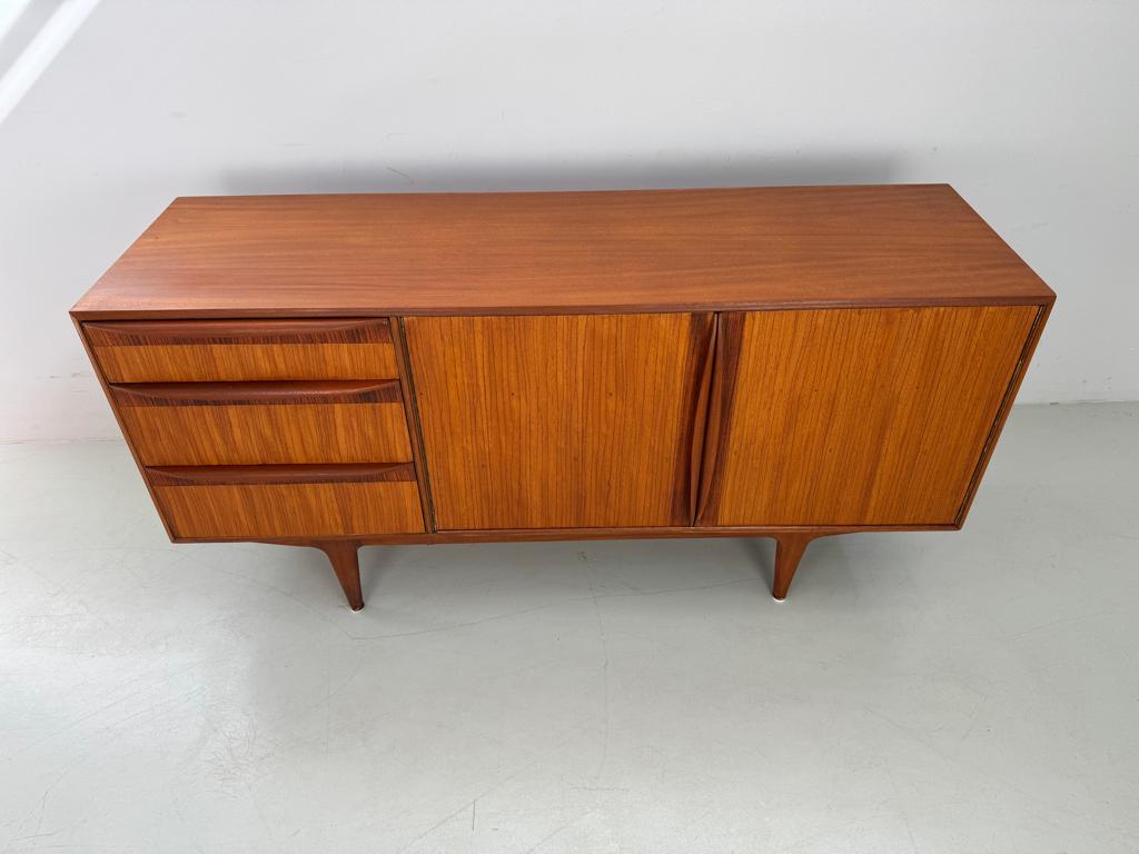 Vintage dressoir McIntosh SALE, Verzenden, Zo goed als nieuw, 25 tot 50 cm, 150 tot 200 cm