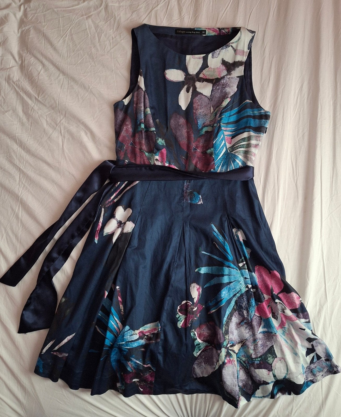 Steps jurk maat 38 met bloemenprint, Kleding | Dames, Maat 38/40 (M), Blauw, Ophalen of Verzenden, Zo goed als nieuw