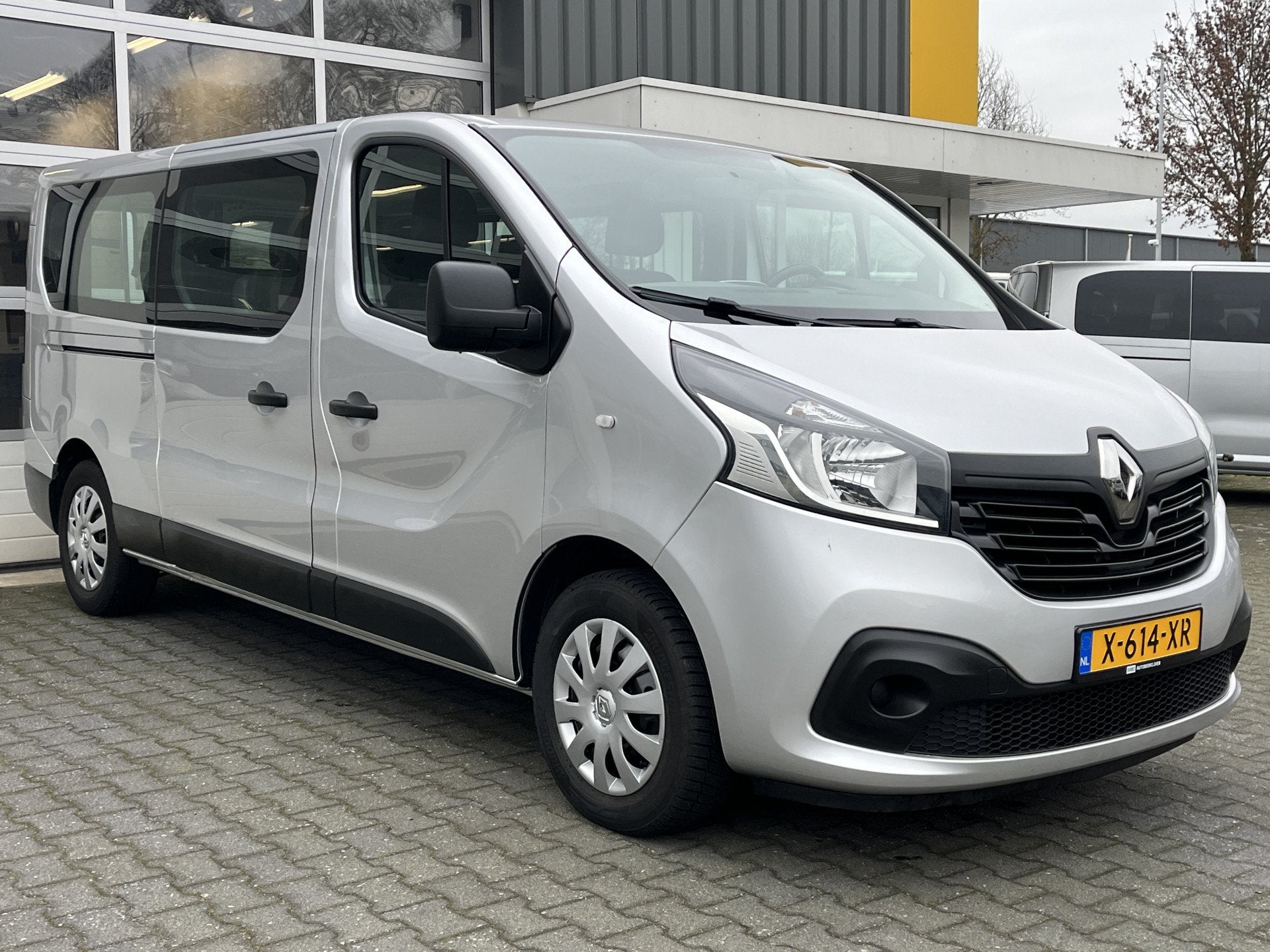 Renault Trafic Passenger 9-persoons 1.6 dCi Grand Authentiqu, Auto's, Voorwielaandrijving, Gebruikt, 2000 kg, Origineel Nederlands