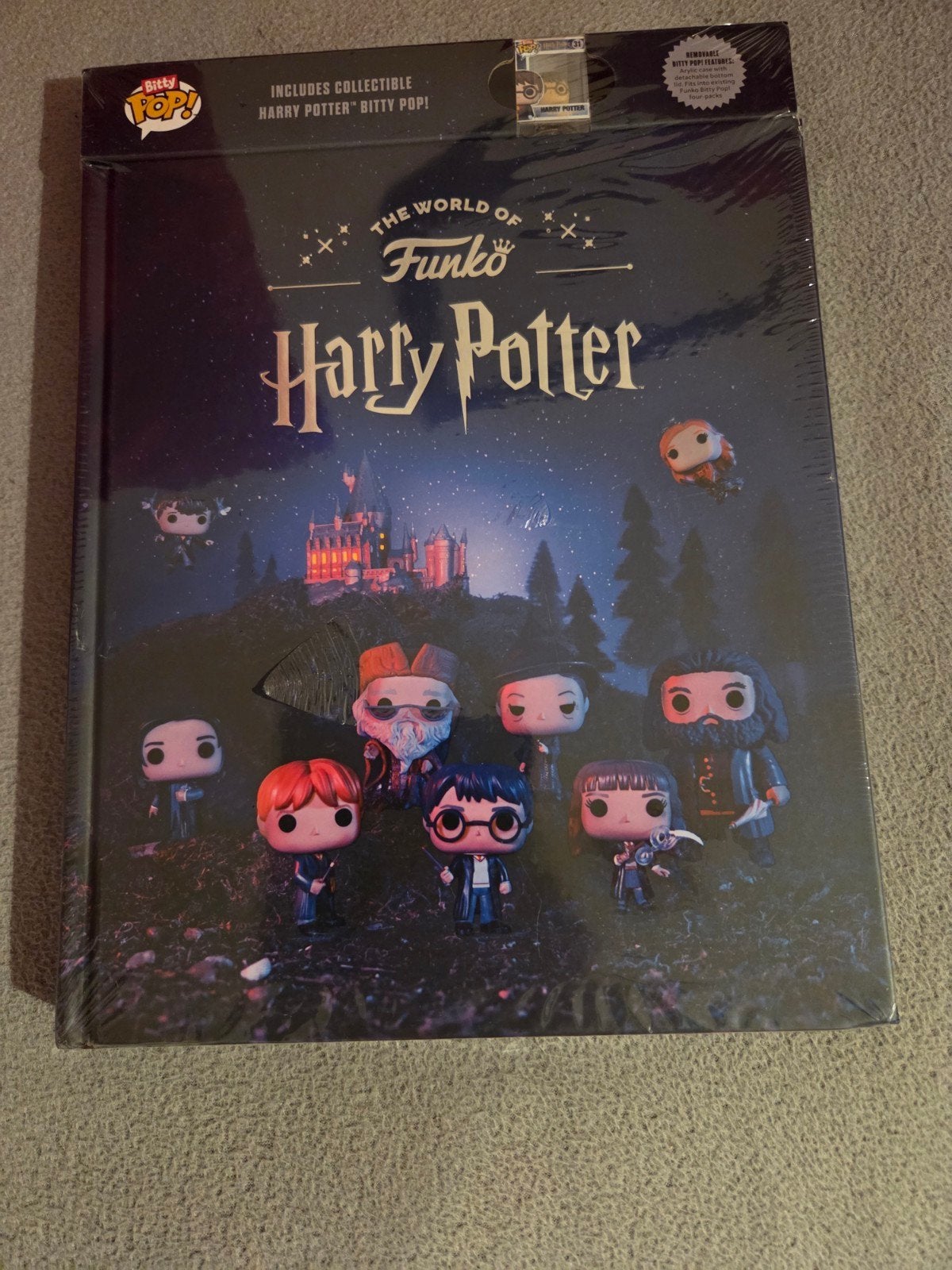 The World of Funko Harry Potter Boek met Bitty Pop!, Ophalen of Verzenden, Nieuw, Insight Editions