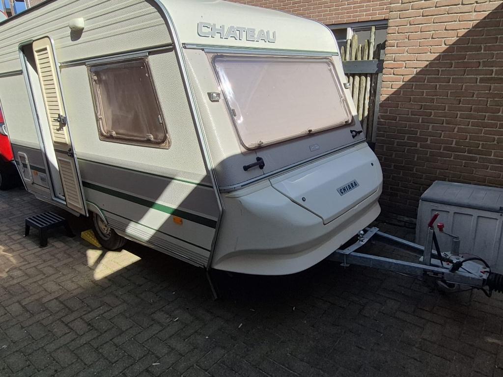 Chateau chiara 400, Caravans en Kamperen, Caravans, Chateau, Rondzit, Tot en met 2, 750 - 1000 kg