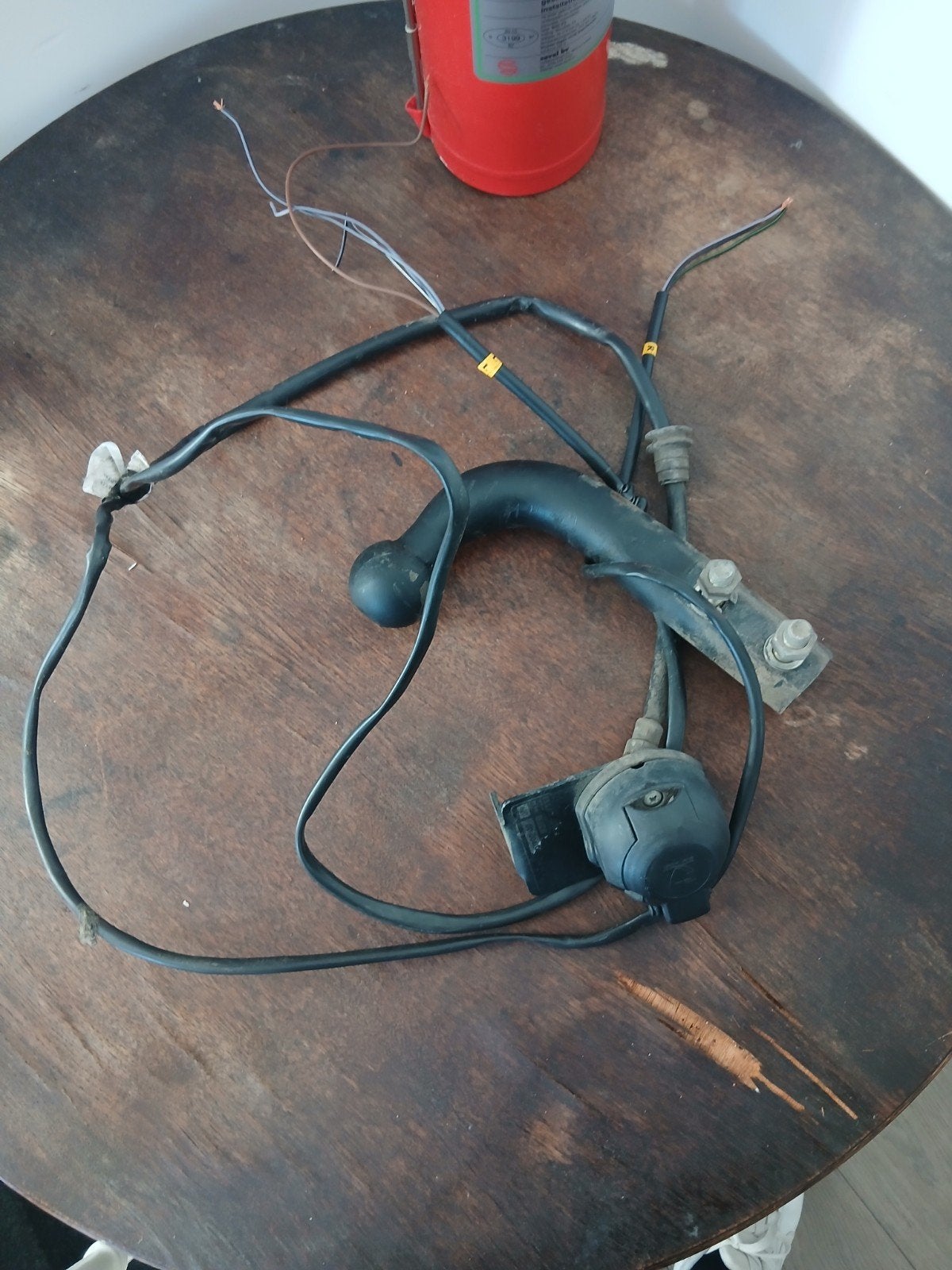 Te koop tekhaak Peugeot 106 origineel compleet met kabelboom, Ophalen