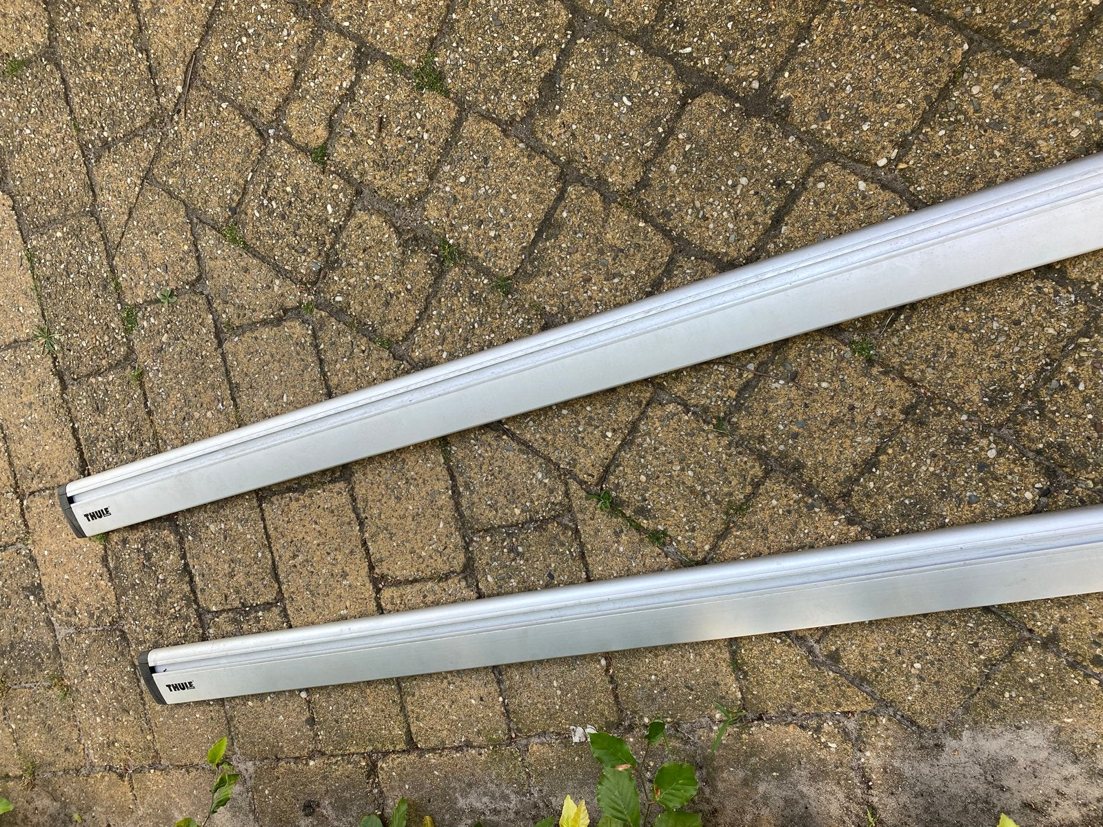 Thule Wingbar dakdragers - 145 cm, Auto diversen, Dakdragers, Ophalen, Gebruikt
