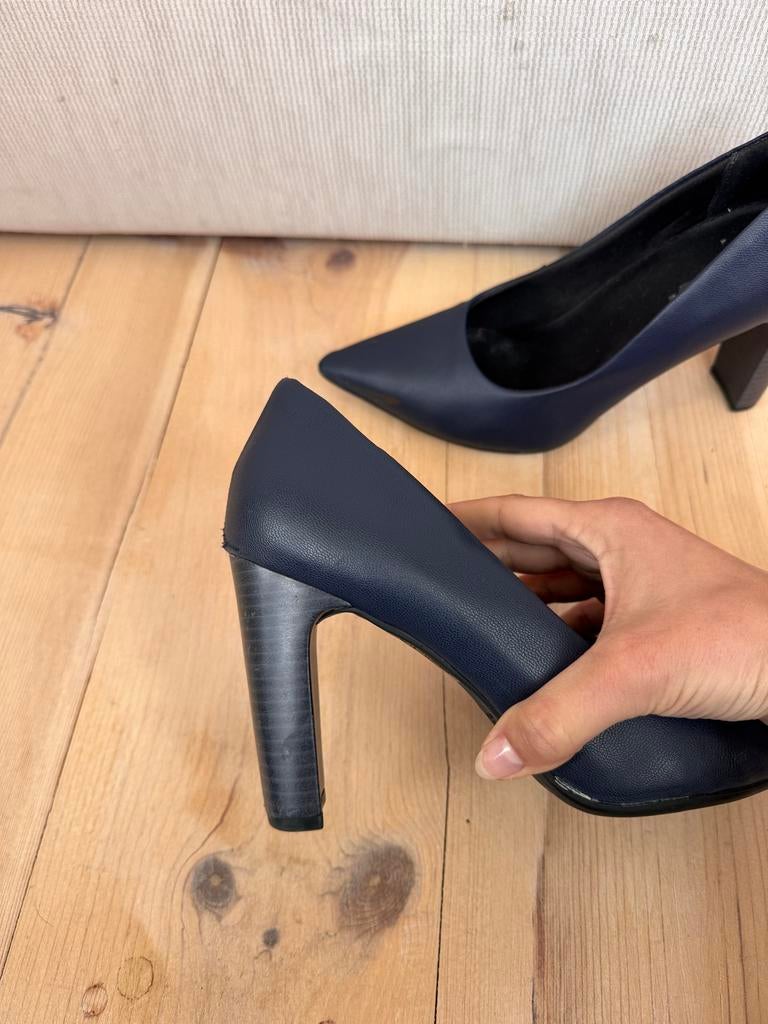 Piccadilly Hakken Maat 39 (KLM) - Comfortabele Pumps, Kleding | Dames, Pumps, Blauw, Ophalen of Verzenden, Gedragen