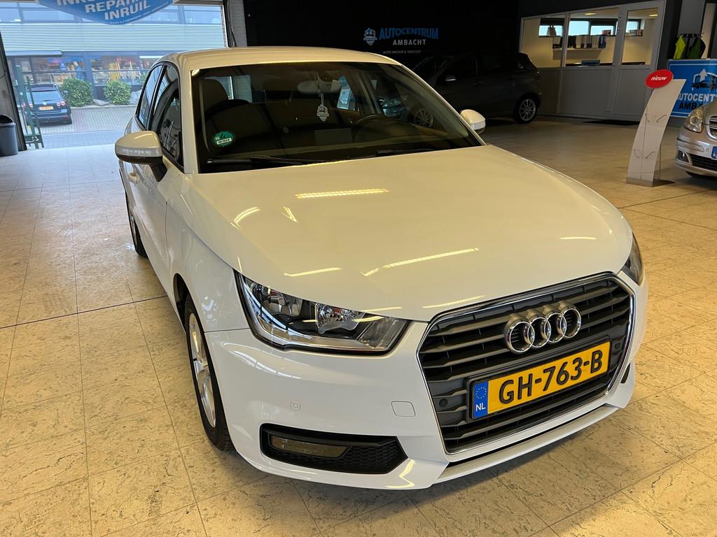 Audi A1 Sportback 1.0 TFSI Pro Line, Auto's, Euro 6, 4 stoelen, Bedrijf, Onderhoudsboekje