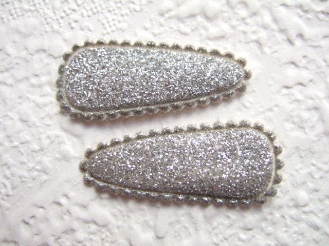 3 cm ~ Glinster kniphoesje ~ Zilver, -, -, Overige typen, Nieuw
