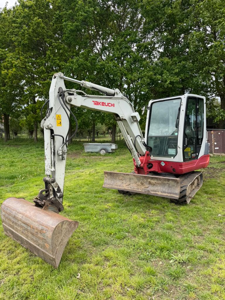 Takeuchi TB235, Ophalen, Graafmachine