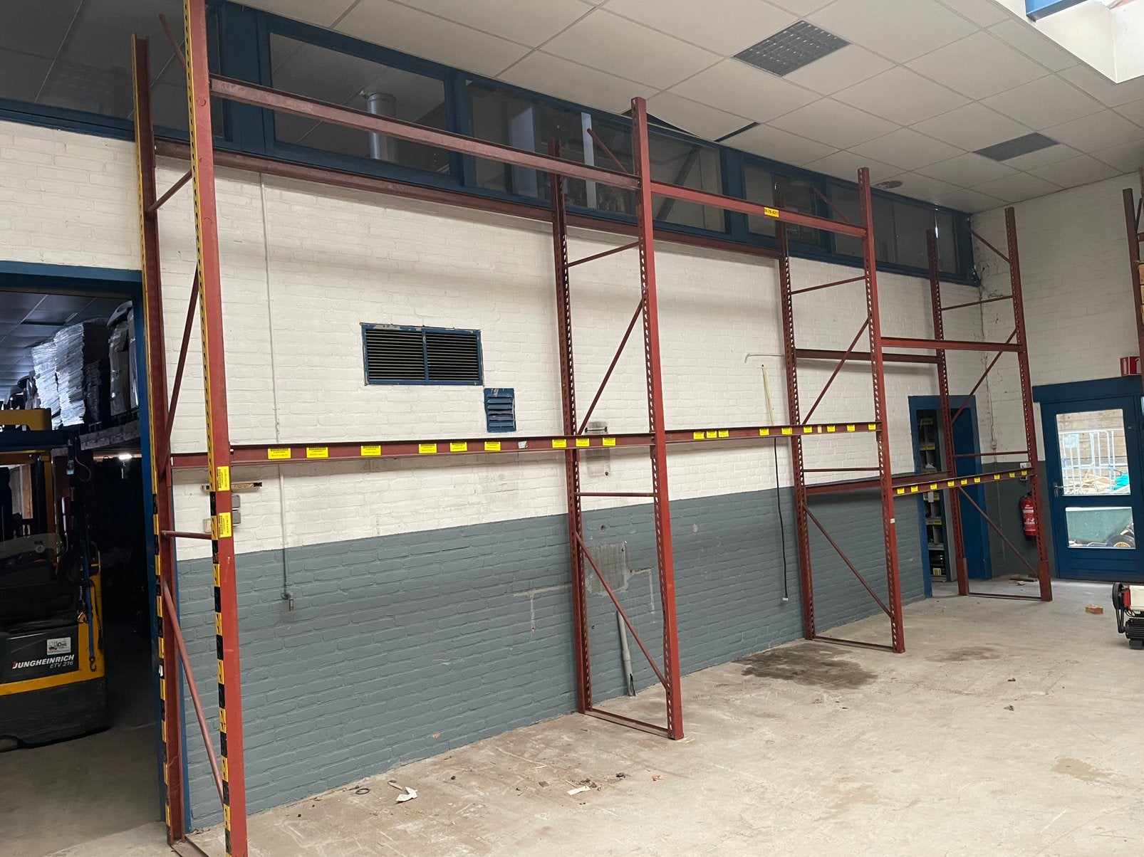 Gebruikte Palletstelling magazijnstelling 3000kilo per secti, Ophalen, Handelsonderneming 123parts, Info@123parts.nl, De bloemendaal 21