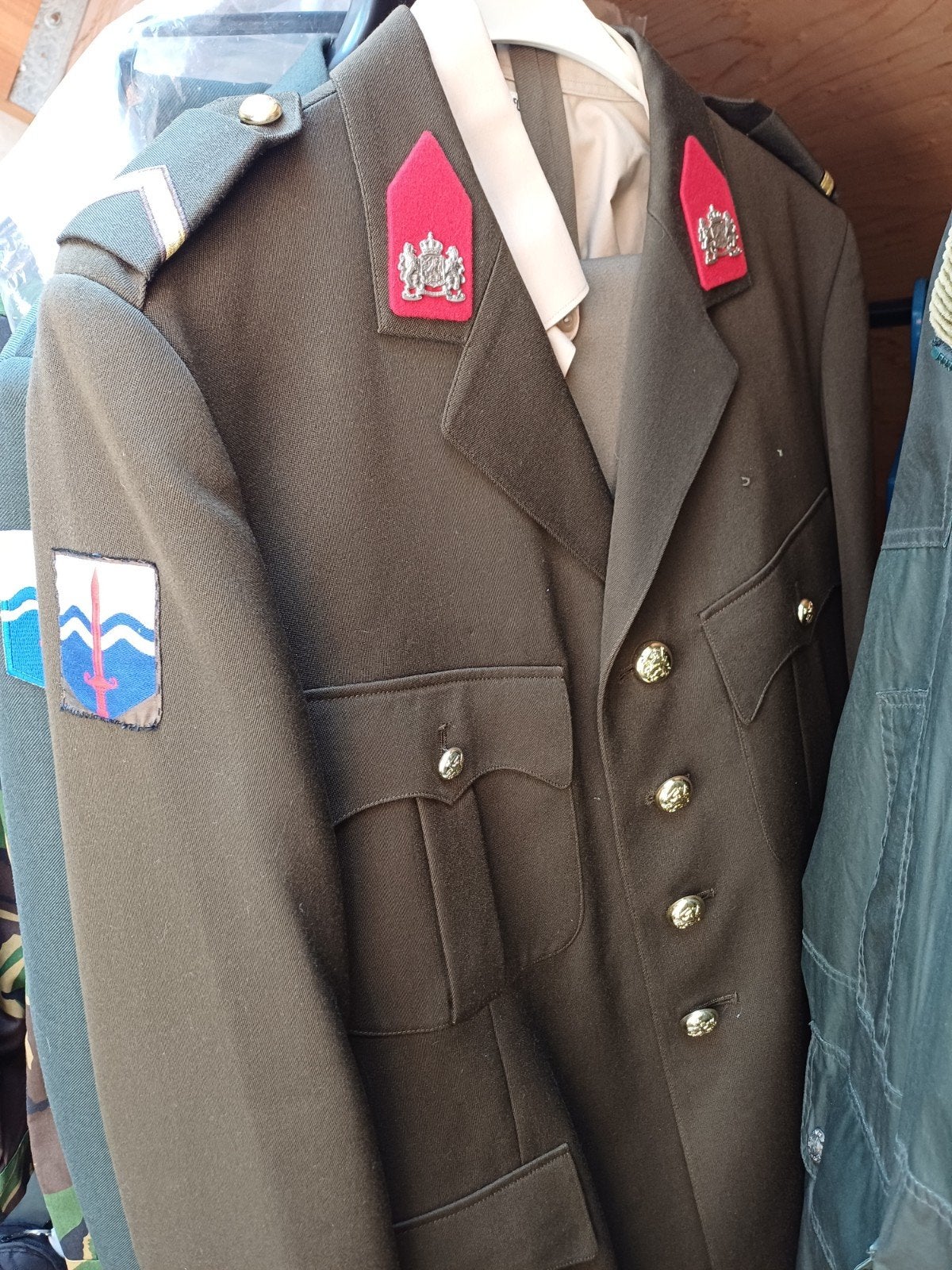 Diverse militaire kleding en uitrusting, Ophalen, Landmacht, Nederland