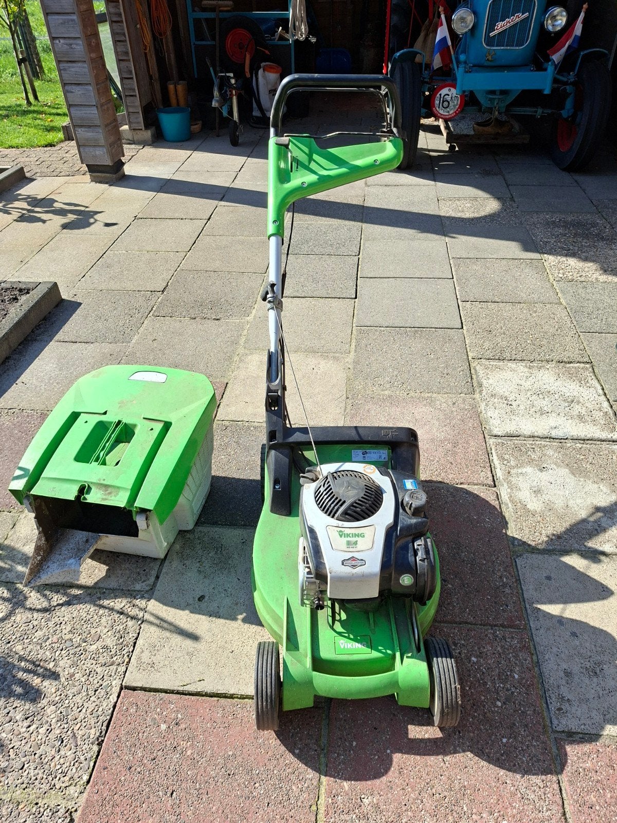 Viking Benzine Grasmaaier met Opvangbak